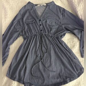 ⭐️ 3/$20 Striped V-Neck Tunic Top Maternity Eden and Olivia size l